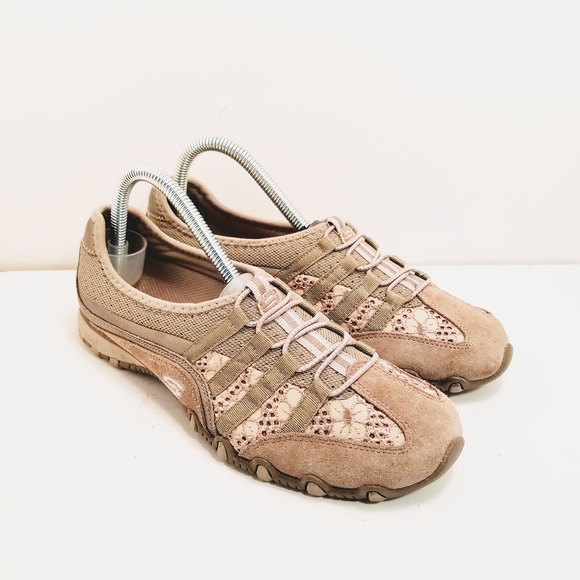 skechers tan sneakers
